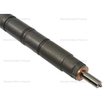 Order Remanufactured Fuel Injector by BLUE STREAK (HYGRADE MOTOR) - FJ1226 For Your Vehicle