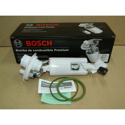 Fuel Pump Module Assembly by BOSCH - 67743 pa18