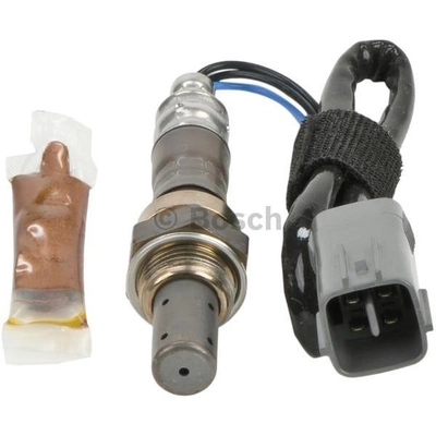 Oxygen Sensor by BOSCH - 13557 pa4