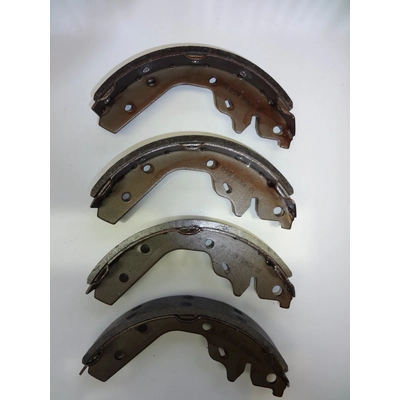 Rear New Brake Shoes by PROMAX - 12-519R pa1