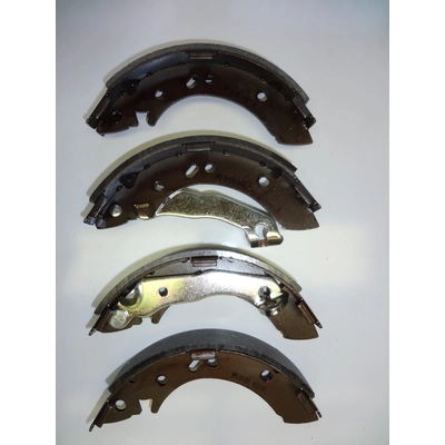 Rear New Brake Shoes by PROMAX - 12-707L pa1