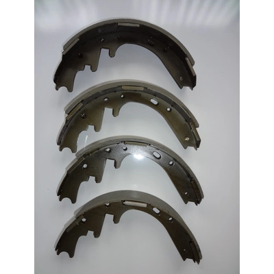 Rear New Brake Shoes by PROMAX - 12-723 pa1